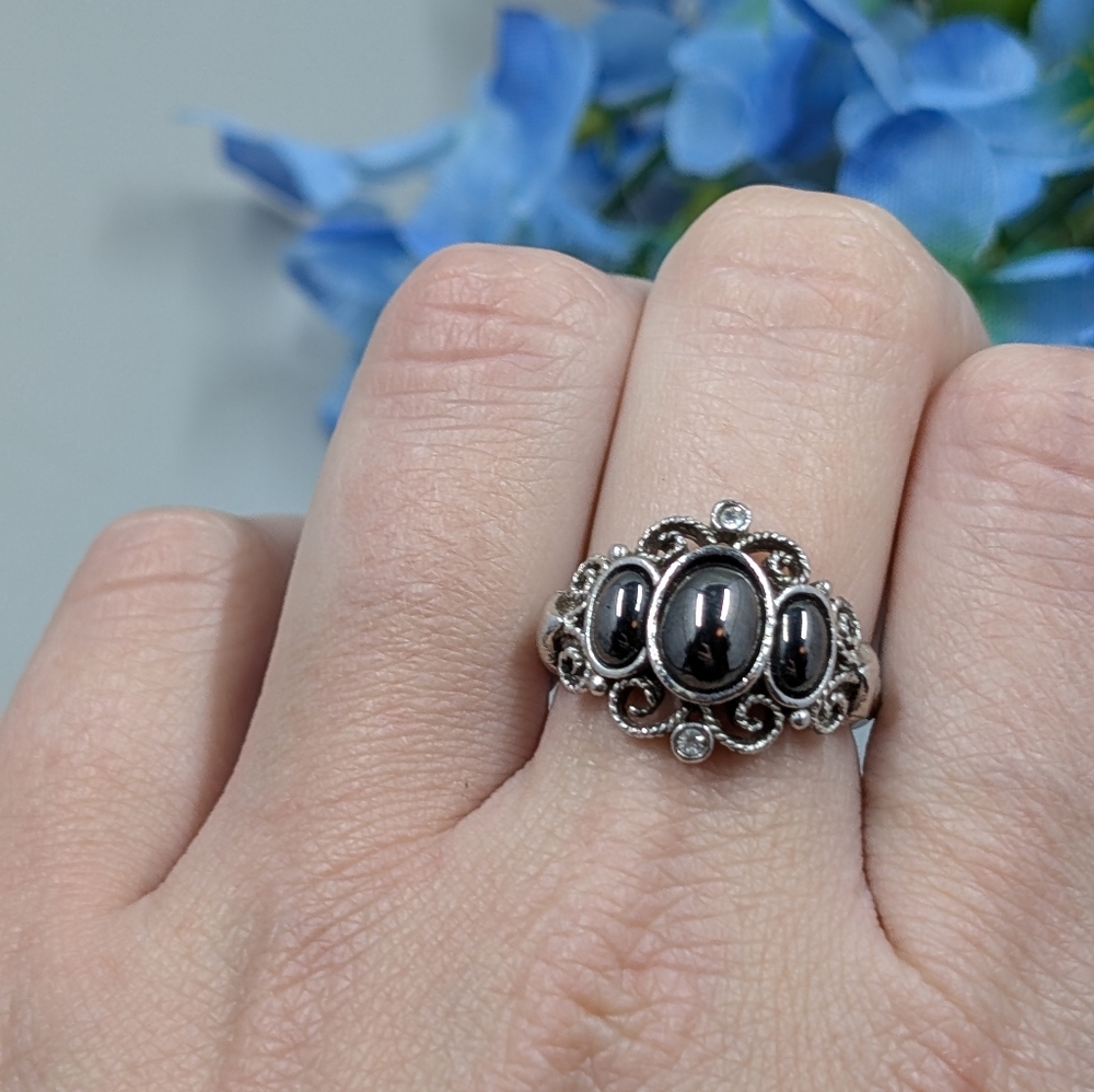Avon Signed Ornate Art Deco Style Vintage Ring